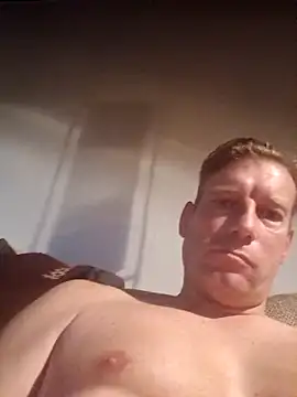 MArciQuarky online show from 11-07-25, 06:13