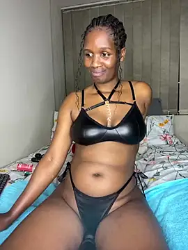 Snapshot of Kinkyy_ chatting on 03-15-25, 11:39 Kinkyy online show from 03-15-25, 11:39