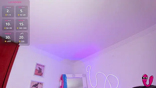 JulietaBomGV online show from 11-08-25, 06:57