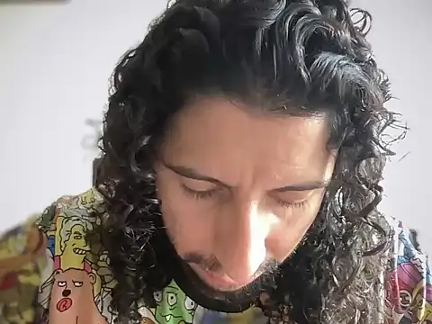 littlelatinhunter online show from 03-13-26, 07:31