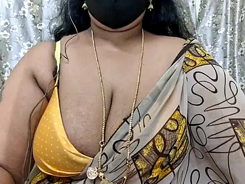 Snapshot of Pallavi-sri chatting on 12-04-24, 07:56 Pallavi-sri online show from 12-04-24, 07:56