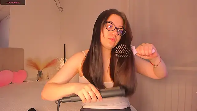 SelenaaSky online show from 01-31-25, 01:45