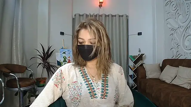 Jen jennyy1 online show from 05-18-26, 06:14