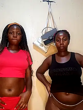 Snapshot of Swit_virgin22 chatting on 10-25-25, 02:13 Swit virgin22 online show from 10-25-25, 02:13