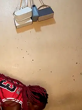 Snapshot of Swit_virgin22 chatting on 11-04-25, 04:22 Swit virgin22 online show from 11-04-25, 04:22