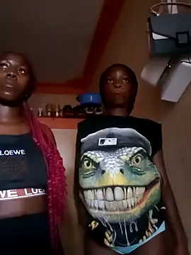 Snapshot of Swit_virgin22 chatting on 11-06-25, 01:12 Swit virgin22 online show from 11-06-25, 01:12