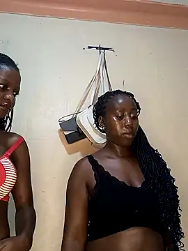 Snapshot of Swit_virgin22 chatting on 11-21-25, 02:38 Swit virgin22 online show from 11-21-25, 02:38