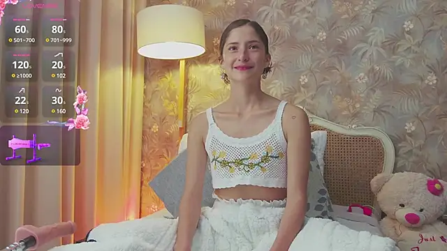 Snapshot of KittyAna chatting on 01-07-25, 07:49 KittyAna online show from 01-07-25, 07:49