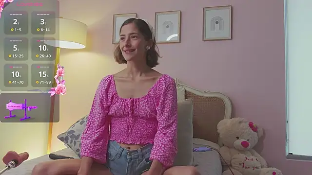 Snapshot of KittyAna chatting on 02-06-25, 07:51 KittyAna online show from 02-06-25, 07:51