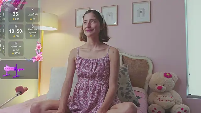 Snapshot of KittyAna chatting on 02-17-25, 07:53 KittyAna online show from 02-17-25, 07:53