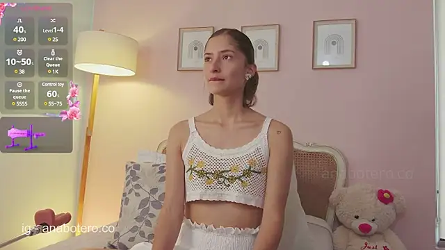 Snapshot of KittyAna chatting on 03-13-25, 07:28 KittyAna online show from 03-13-25, 07:28