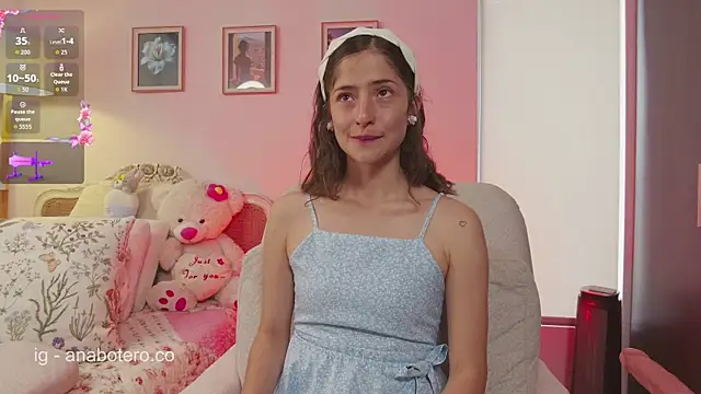 Snapshot of KittyAna chatting on 10-09-25, 07:34 KittyAna online show from 10-09-25, 07:34