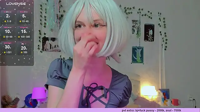 Snapshot of Neko_kitsune1 chatting on 03-14-25, 08:28 Neko kitsune1 online show from 03-14-25, 08:28