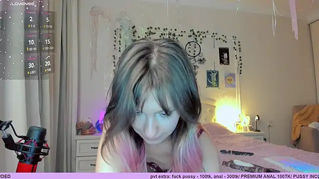 Neko kitsune1 online show from 12-22-25, 04:59