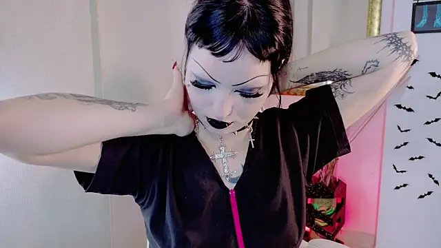 Snapshot of Madison_Jackson chatting on 04-23-26, 08:00 Madison Jackson online show from 04-23-26, 08:00