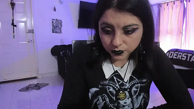 Snapshot of Acid666_alice chatting on 09-11-25, 03:23 Acid666 alice online show from 09-11-25, 03:23