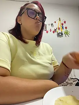 keirabbw online show from 04-26-26, 02:53