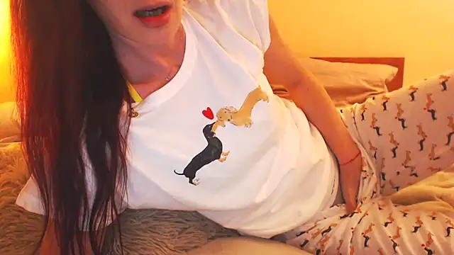 LovelyAndraGirl online show from 02-07-26, 06:44