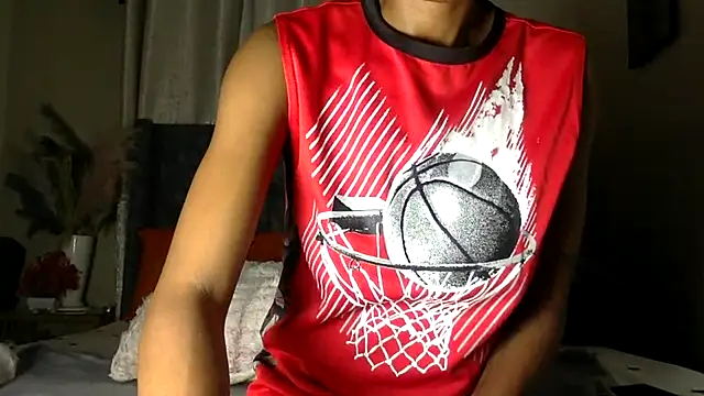 t-NaughtyLicia online show from 02-21-26, 03:07