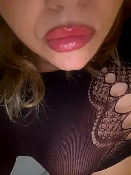 lucy20000 online show from 10-12-25, 10:20