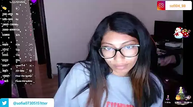 Snapshot of sofia_rosse4 chatting on 12-12-24, 06:31 sofia rosse4 online show from 12-12-24, 06:31