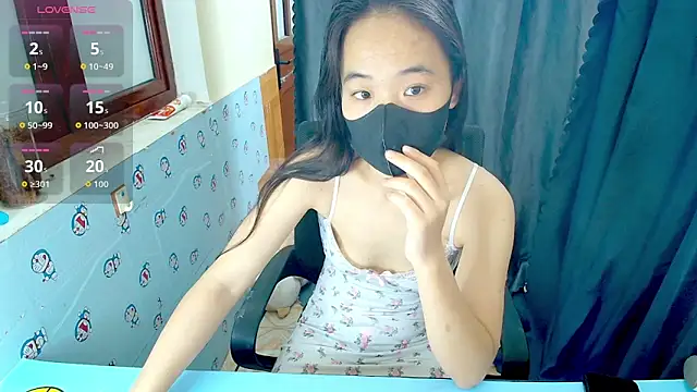   Saphia   online show from 06-10-26, 12:33