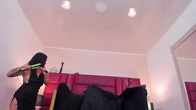 CharlotteScotte online show from 03-07-26, 03:42