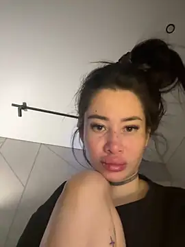 Yunasi online show from 03-09-25, 12:53