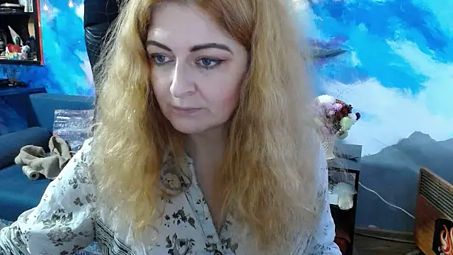 Helen1974 online show from 11-25-25, 09:20