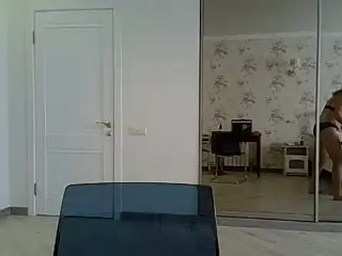 Alexandra-Rosee online show from 10-11-25, 06:12