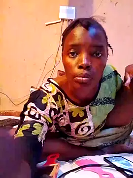 cute naimah online show from 11-10-25, 10:14