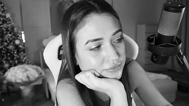 Adel chocolate  online show from 01-07-26, 07:44