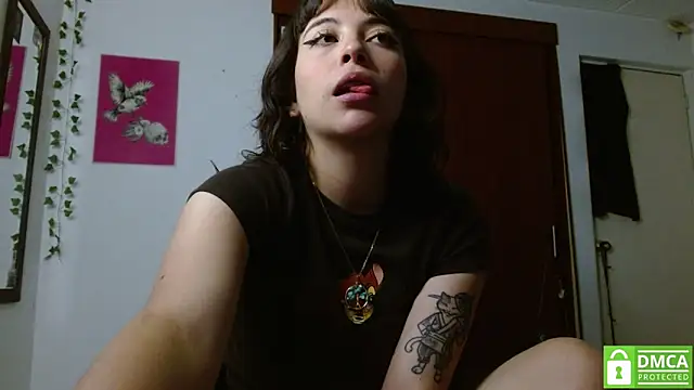 Snapshot of liisaxxx chatting on 06-21-26, 09:56 liisaxxx online show from 06-21-26, 09:56