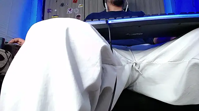 zacwatson  online show from 01-29-25, 08:08