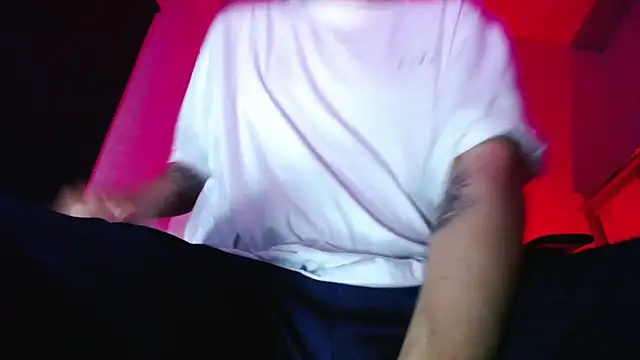 zacwatson  online show from 11-22-25, 01:15