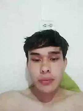 Snapshot of cristof_2000 chatting on 02-11-25, 04:55 cristof 2000 online show from 02-11-25, 04:55