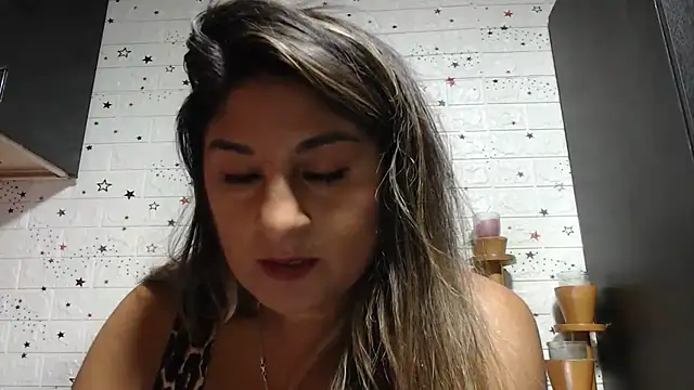 dayanara kamal online show from 07-10-26, 06:32