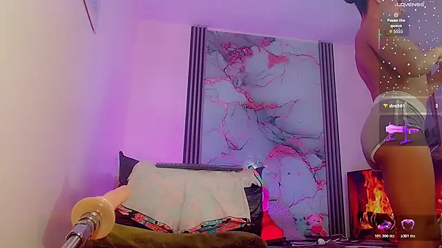  ChanellR  online show from 11-07-25, 11:21