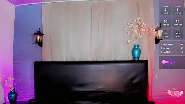  ChanellR  online show from 06-10-26, 11:09