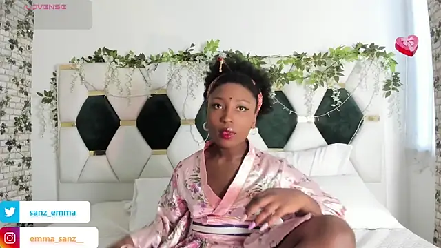 EmmaSanzz  online show from 01-31-25, 11:35