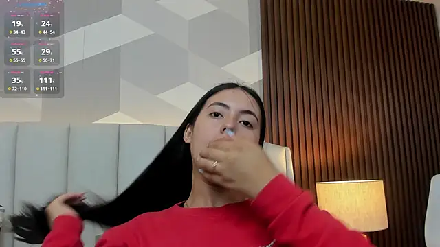 Julietasantos   online show from 04-16-26, 06:41