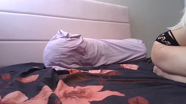 Wishgoddes online show from 06-13-26, 02:04