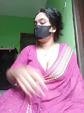 Snapshot of Kotha_-Moni chatting on 12-22-24, 02:06 Kotha -Moni online show from 12-22-24, 02:06