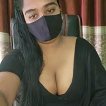 Snapshot of Kotha_-Moni chatting on 11-13-25, 08:13 Kotha -Moni online show from 11-13-25, 08:13