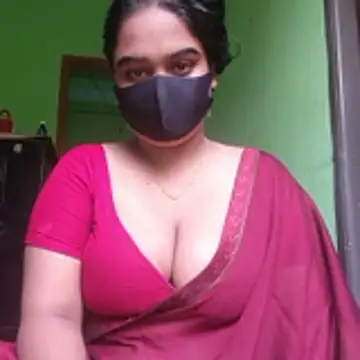 Snapshot of Kotha_-Moni chatting on 11-23-25, 12:54 Kotha -Moni online show from 11-23-25, 12:54