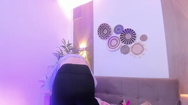 Carolina hernandez22 online show from 11-14-25, 01:10