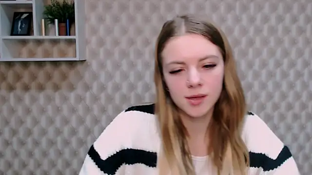 AliceFlirtt  online show from 02-01-25, 02:13