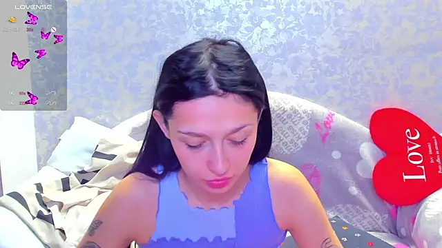 Vanessa Florence online show from 10-31-25, 01:28