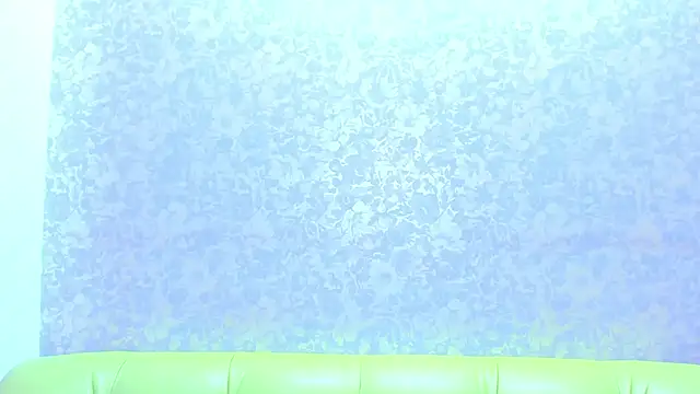 Vanessa Florence online show from 04-22-26, 01:19