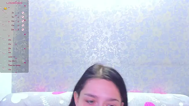 Vanessa Florence online show from 04-24-26, 01:19